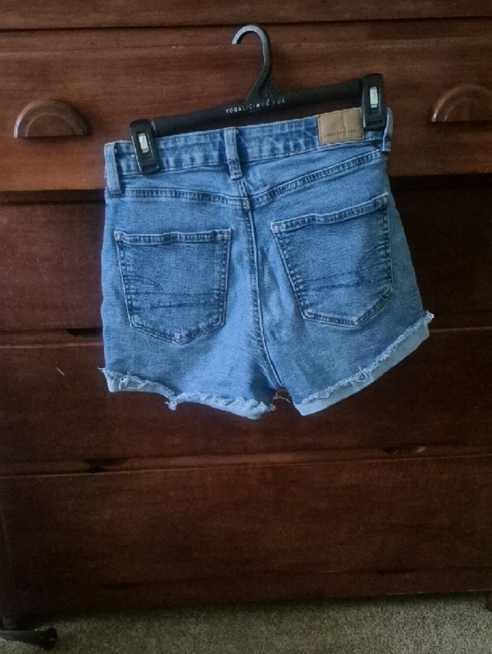 American Eagle Outfitters Light Blue Denim High-Rise Cutoff Shorts - Picture 6 of 6